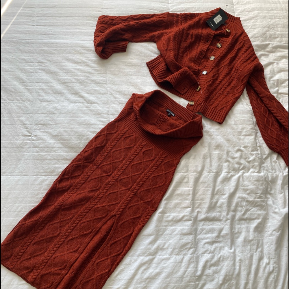 2 pieces skirt and top